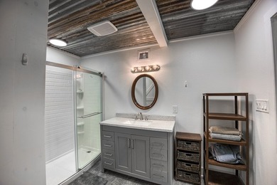 Charming Farmhouse with recent rennovations on 15 beautiful - photo 28
