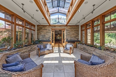 Among the rarest offerings in the region, this extraordinary - photo 31