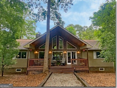 Lake Home For Sale in Hartwell, Georgia