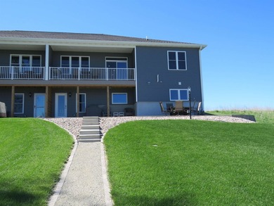 Beautiful, immaculate, and ready to move in Ranch on Fox Lake - photo 31