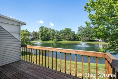 Welcome to Silverleaf! This condo community offers the best of - photo 9