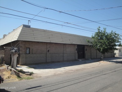 Lake Home Sale Pending in Parker, Arizona