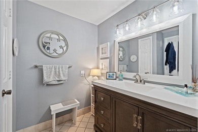 Welcome home to this charming 2 bed, 2 bath ground-floor condo - photo 14