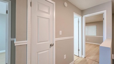 Freshly updated townhome, WITH A BRAND NEW ROOF in 2026. This - photo 15