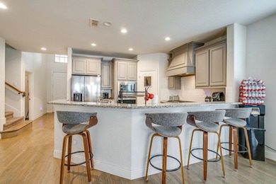 5 Bedrooms + Game Room + Guest Suite Move-In Ready Why wait - photo 7