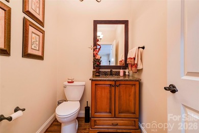 Gorgeous 3BR 2.5BA brick home on a corner lot in The Pointe - photo 18
