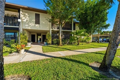Welcome home to this charming 2 bed, 2 bath ground-floor condo - photo 21
