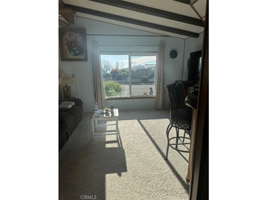 WELCOME TO THIS BEAUTIFULLY WELL MAINTAINED 2 BEDROOMS AND 2 - photo 3