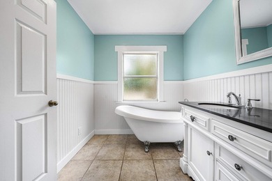 Set on a beautifully manicured and fenced 1.15-acre lot, this - photo 23