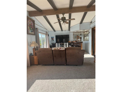 WELCOME TO THIS BEAUTIFULLY WELL MAINTAINED 2 BEDROOMS AND 2 - photo 4