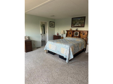 WELCOME TO THIS BEAUTIFULLY WELL MAINTAINED 2 BEDROOMS AND 2 - photo 6