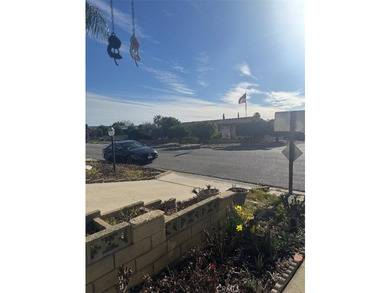 WELCOME TO THIS BEAUTIFULLY WELL MAINTAINED 2 BEDROOMS AND 2 - photo 10