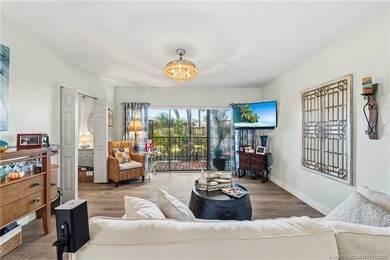 Welcome home to this charming 2 bed, 2 bath ground-floor condo - photo 30