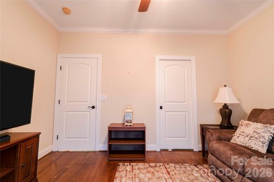 Gorgeous 3BR 2.5BA brick home on a corner lot in The Pointe - photo 33