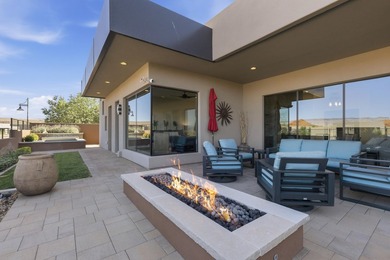 Single level with red rock & mountain views. Nestled in Sand - photo 35