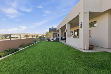 Single level with red rock & mountain views. Nestled in Sand - photo 40
