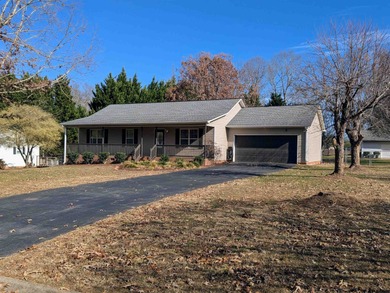 Lake Bowen Home For Sale in Inman South Carolina