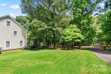 This beautifully maintained home on a lovely, private lot is - photo 5