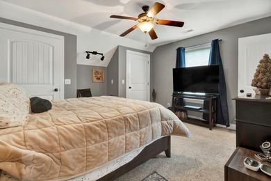 Welcome to 7345 Splendid View Drive in the highly sought-after - photo 49