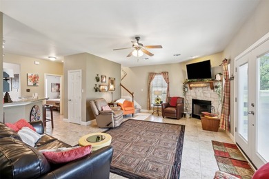 Discover your own private retreat on 1 wooded acre overlooking - photo 8