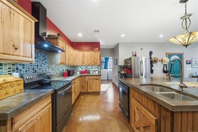 Private 19.5+/- Acre Lake Hudson Estate | Waterfront | Cove - photo 19