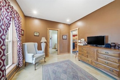 Private 19.5+/- Acre Lake Hudson Estate | Waterfront | Cove - photo 24