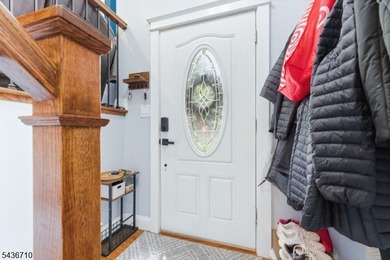 Truly turnkey bilevel in desirable Hopatcong! This beautifully - photo 10