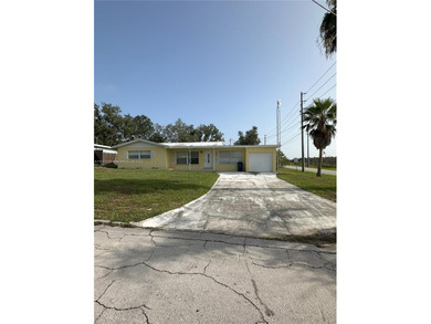 Lake Jackson - Highlands County Home Sale Pending in Sebring Florida