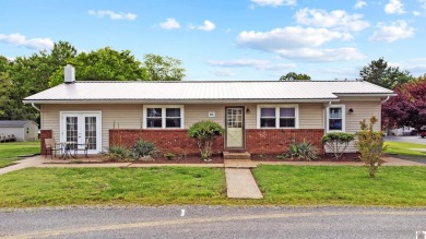 Lake Home For Sale in Hardin, Kentucky