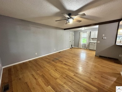 4-bed, 2-bath home in Warsaw featuring an open floor plan - photo 13