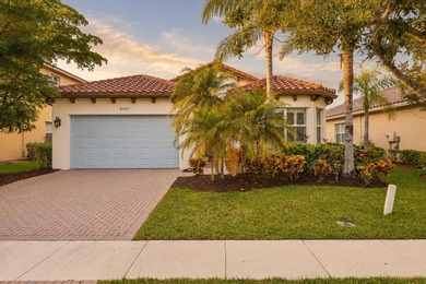 Welcome to 2101 Belcara Court in PortoSol, one of Royal Palm - photo 1