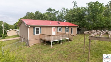 4-bed, 2-bath home in Warsaw featuring an open floor plan - photo 33