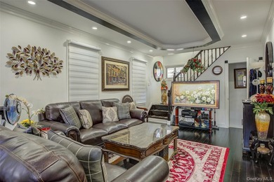 Experience the pinnacle of convenience in this beautifully - photo 5