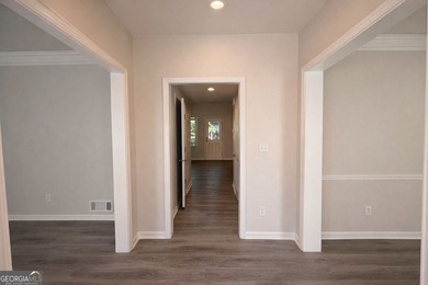 Welcome to 601 Mountain Harbor in Stone Mountain, where space - photo 8