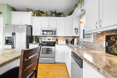 NEW LISTING!
SK 4 Lake Cherokee - photo 10