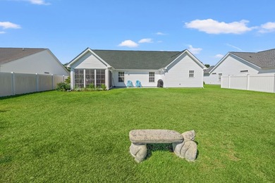 Welcome to 453 Barton Loop, a wonderful 3-bedroom 2-bath home - photo 28