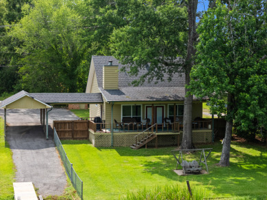 NEW LISTING!
SK 4 Lake Cherokee - photo 1