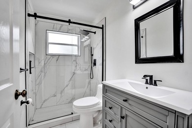 Move-in ready 3-bedroom, 2-bath home in the highly desirable - photo 10
