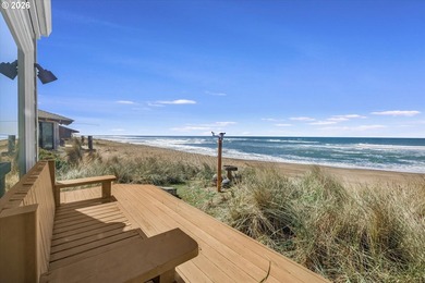 Oceanfront Contemporary in Salishan with Panoramic Views to die - photo 21