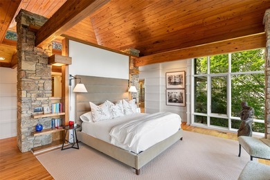 Tucked into the highly sought-after Stillmont community in - photo 22