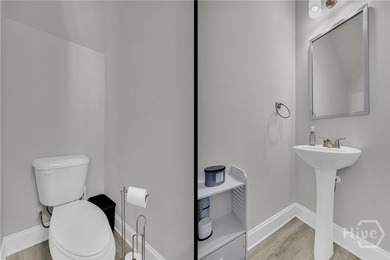 Welcome home to 122 Greenview Ct in the coveted Chimney Oaks - photo 22
