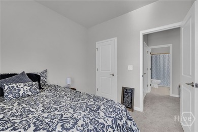 Welcome home to 122 Greenview Ct in the coveted Chimney Oaks - photo 25
