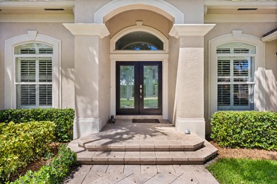 Impeccably maintained, this beautifully renovated home offers - photo 6