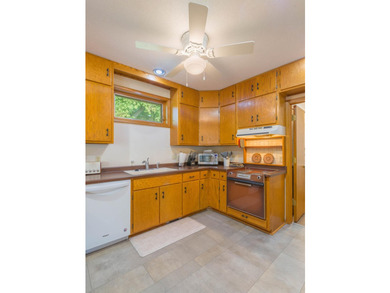 So much to say about this stunning YR home on Mille Lacs. The - photo 26