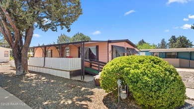 Welcome home to this charming 2-bedroom, 2-bath doublewide - photo 30