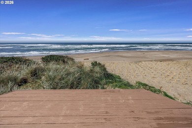 Oceanfront Contemporary in Salishan with Panoramic Views to die - photo 30