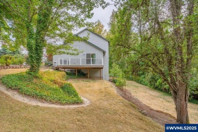 Newer roof, flooring, windows, furnace, heat pump, upper deck