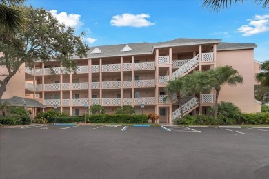 (private lake, pond, creek) Condo For Sale in Jupiter Florida