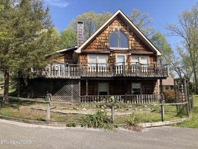 Cherokee Lake Home For Sale in Bean Station Tennessee