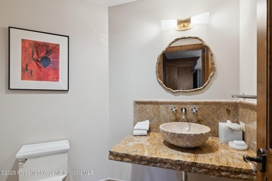 2024 renovations completed (including new decor, furniture - photo 11